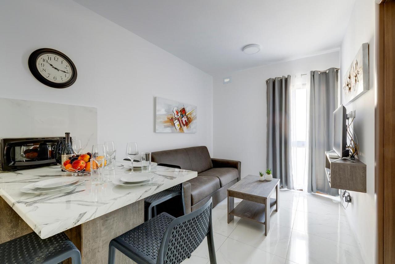 شقة Chic 2Br Penthouse Steps From The Promenade سليمة المظهر الخارجي الصورة